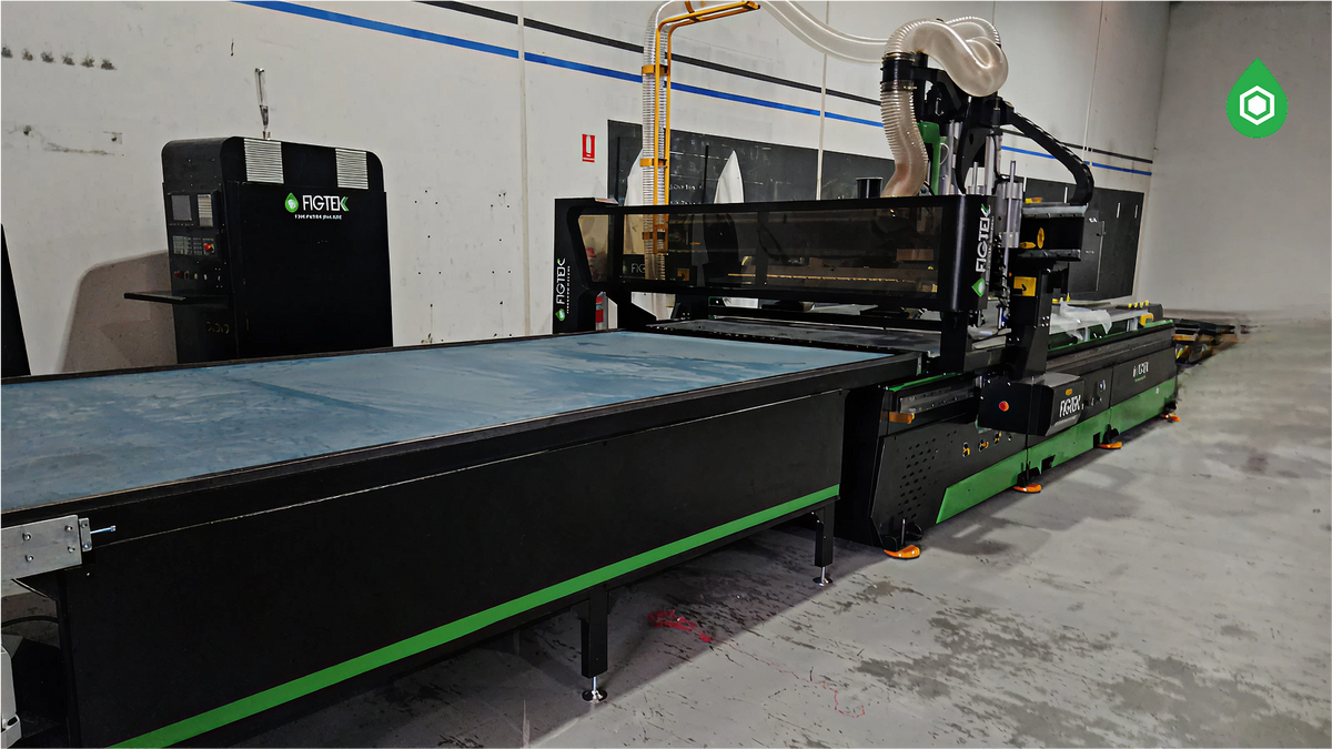 Figtek 3015 ATC Router with T-Slot Vacuum Table