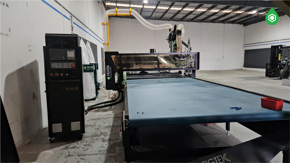 6020 ATC Router with T-Slot Vacuum Table
